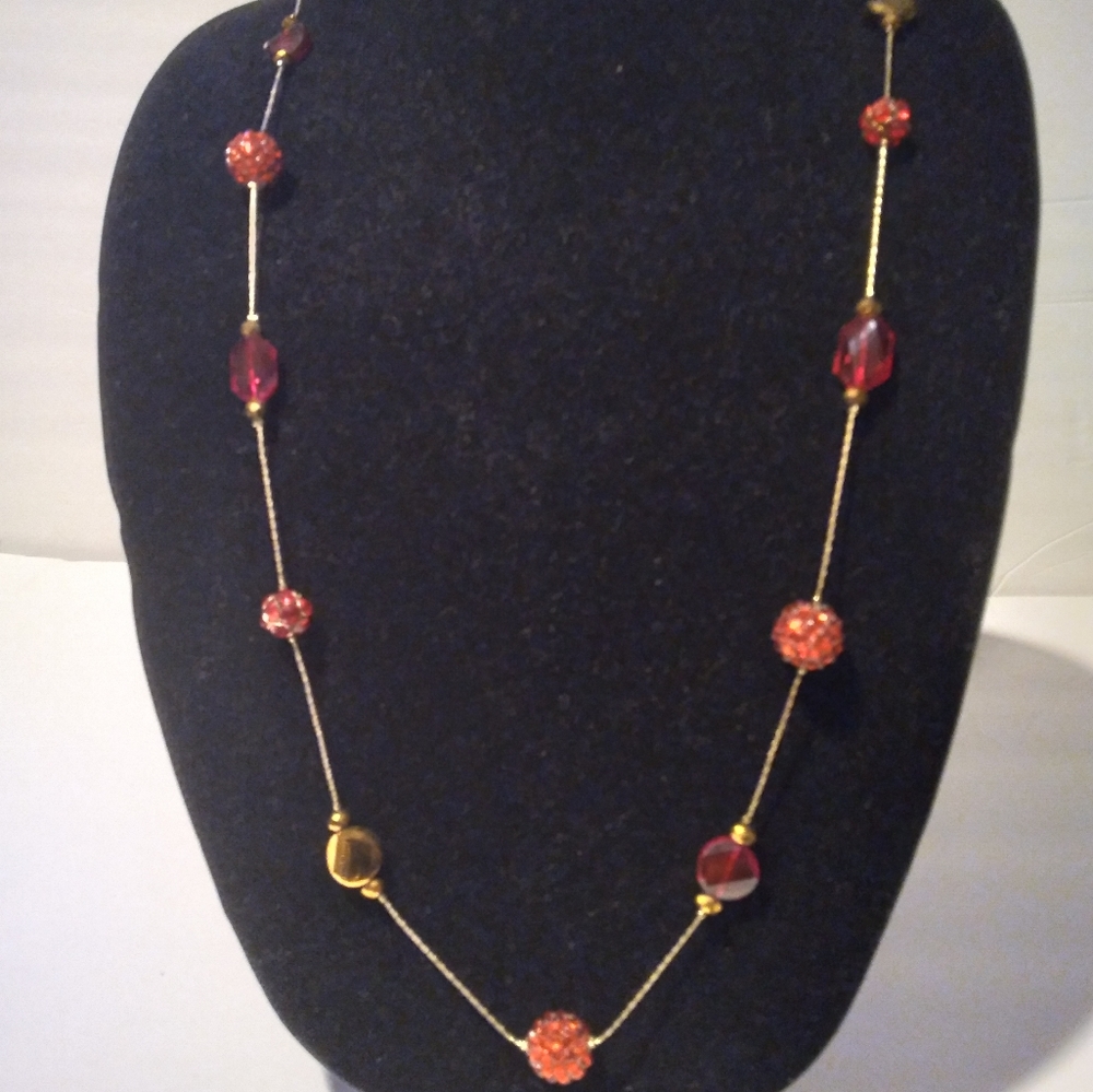 Long Floral Intricate Beading Golden Chain Necklace - Picture 6 of 11